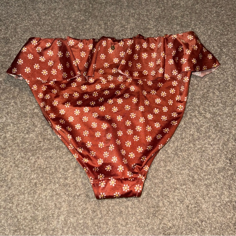 Orange Daisy Victoria’s Secret High Waist Bikini Set - Picture 4 of 10